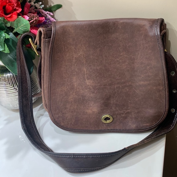 Coach Handbags - Vintage Coach purse